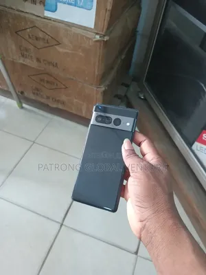 Google Pixel 7 Pro 128 GB Black