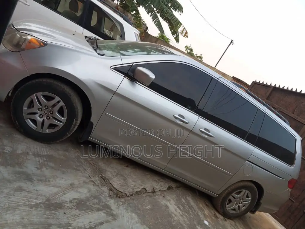 Honda Odyssey 2008 Silver