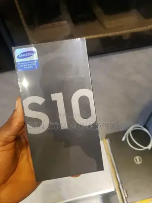 New Samsung Galaxy S10 128 GB Black