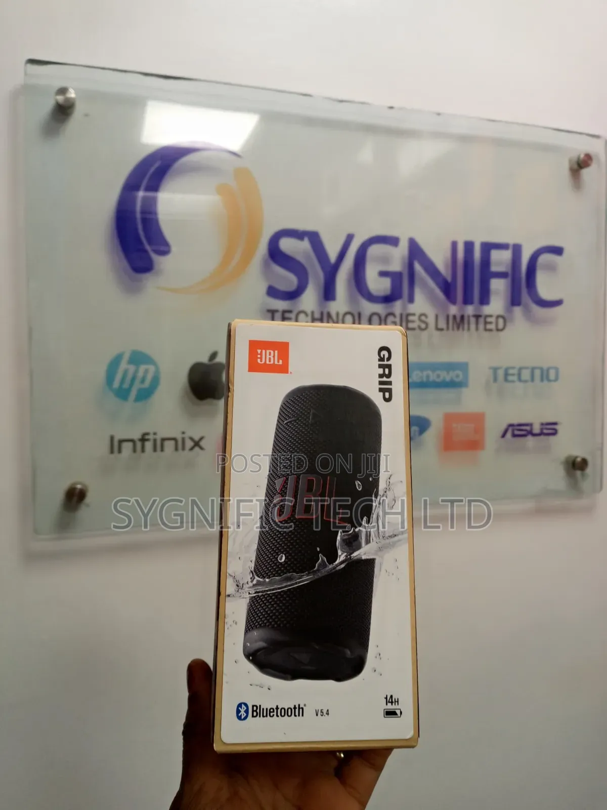 JBL Grip Speaker