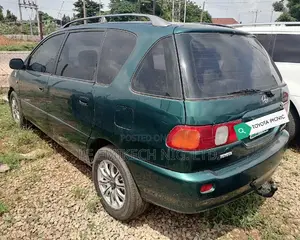Toyota Previa 2005 Green