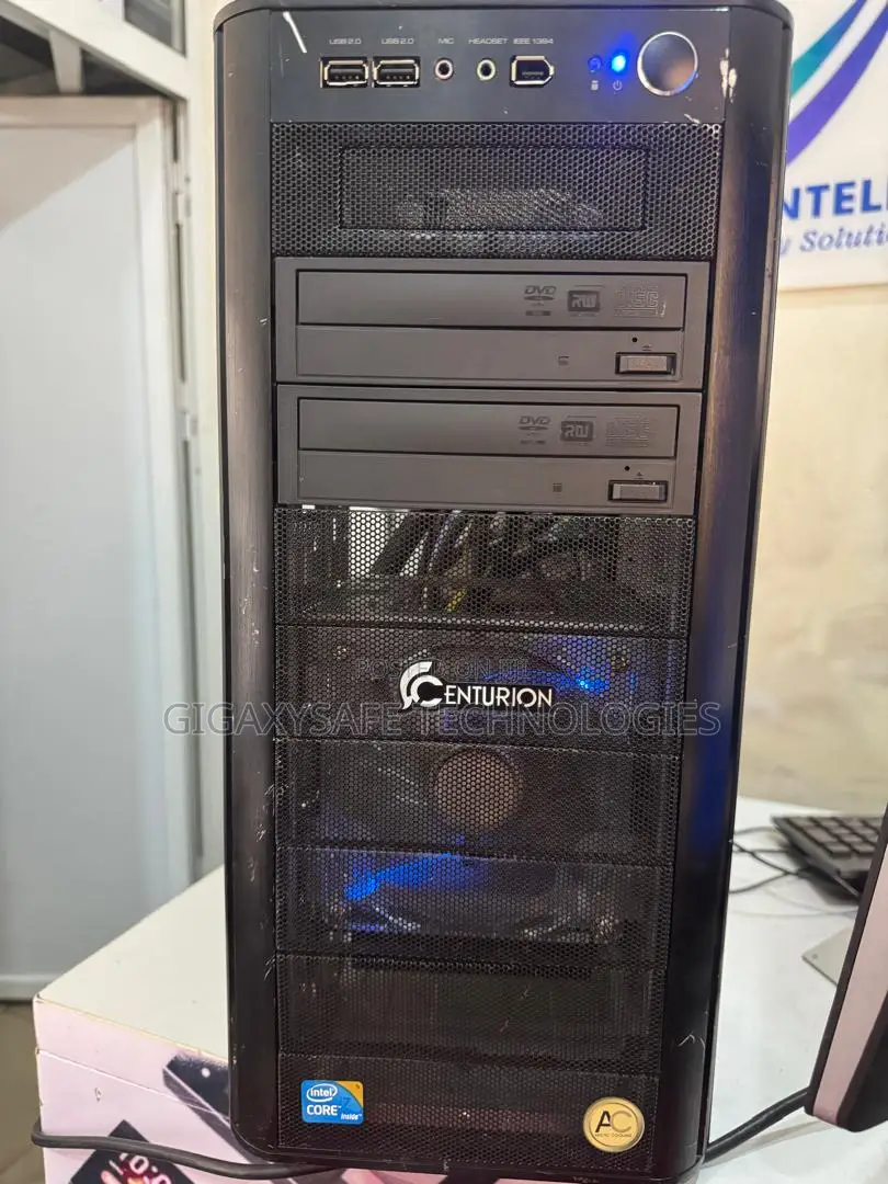 Desktop Computer 8GB Intel Core I7 HDD+SSD 256GB