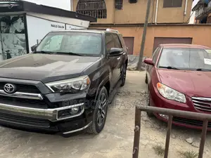 Toyota 4-Runner Limited 4dr SUV (4.0L 6cyl 5A) 2015 Black