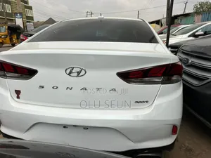 Hyundai Sonata Sport 2.0T 2018 White