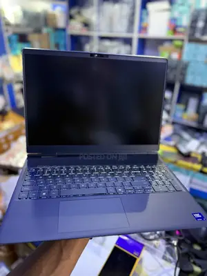 New Laptop Alienware M17x R2 16GB Intel Core 7 SSD 512GB