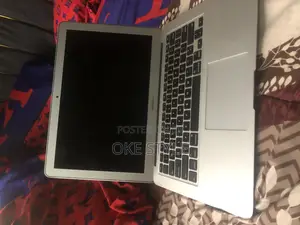 Laptop Apple MacBook 2013 8GB Apple M5 eMMC 256GB