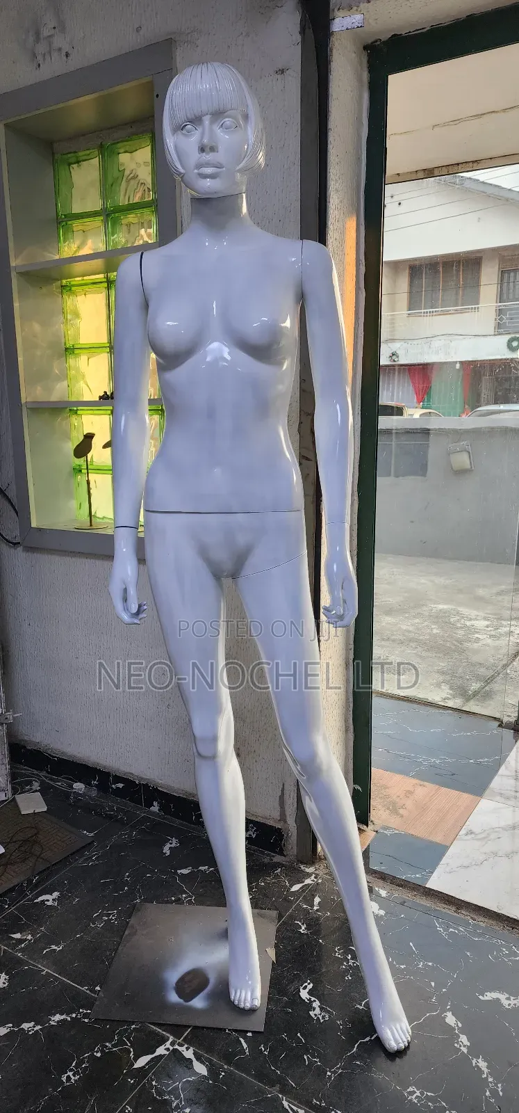 Female Mannequin