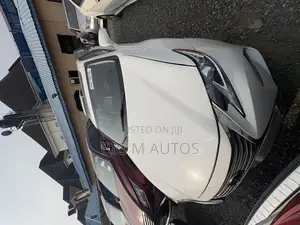 Lexus ES 350 FWD 2014 White