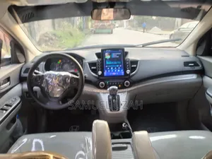 Honda CR-V 2013 Red