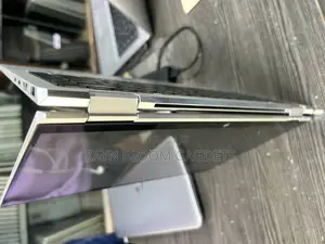 Laptop HP EliteBook 1040 G8 16GB Intel Core i7 SSD 512GB