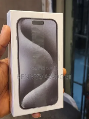 New Apple iPhone 15 Pro 256 GB Black