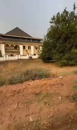 For Sale: Plot 1445
Residential 
1244 SQMTRS 
C of O