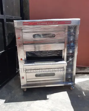 Industrial 6-Treys 3-Deck Gas Oven