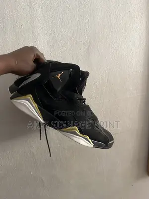 Black Luxury Sneakers