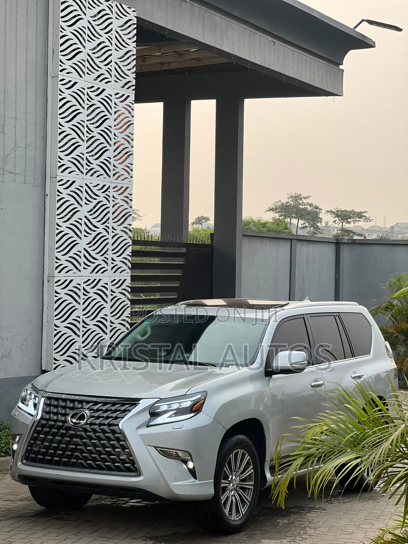 Lexus GX 460 Premium 2012 Silver