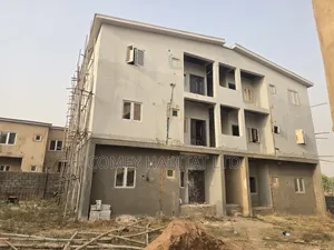 2bdrm Block of Flats in Karmo District By for sale