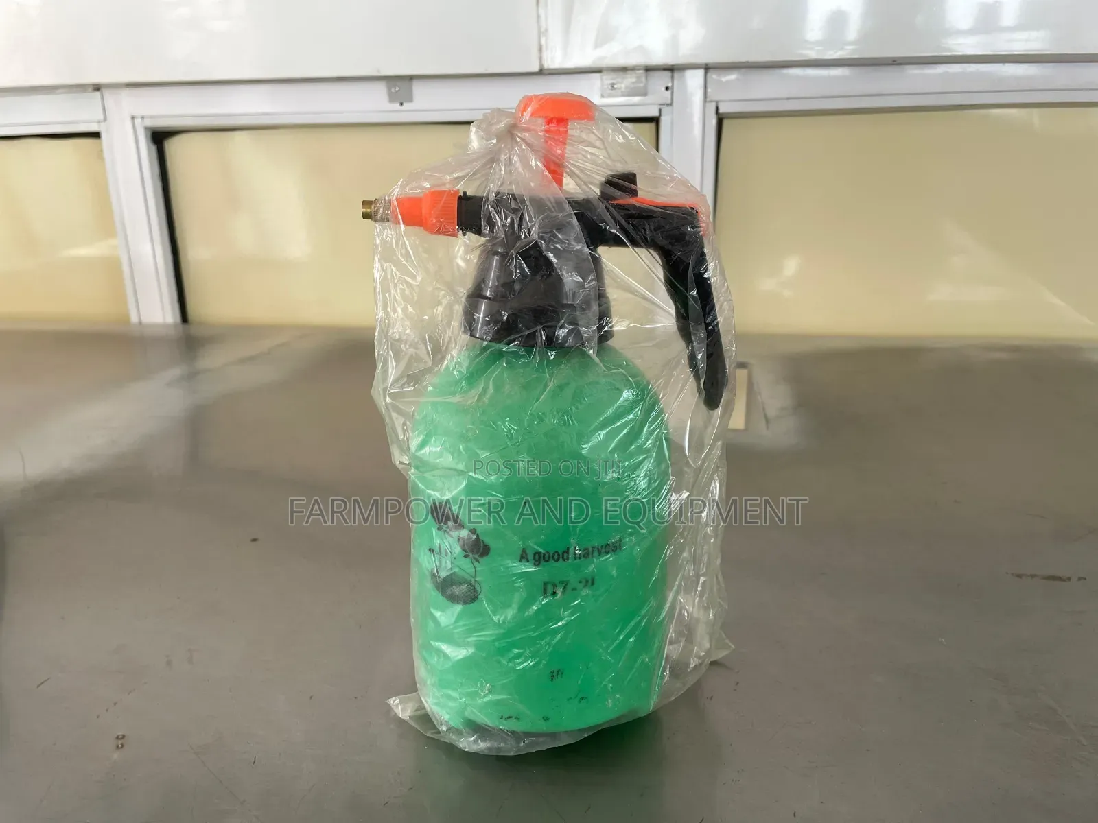 2 Litre Hand Pressure Sprayer