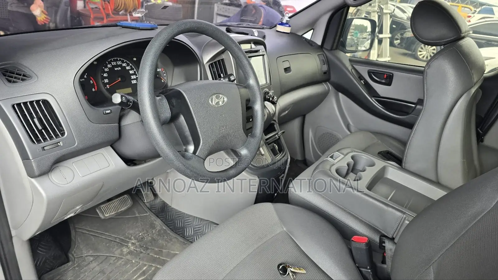 Hyundai Starex 2009 Grey