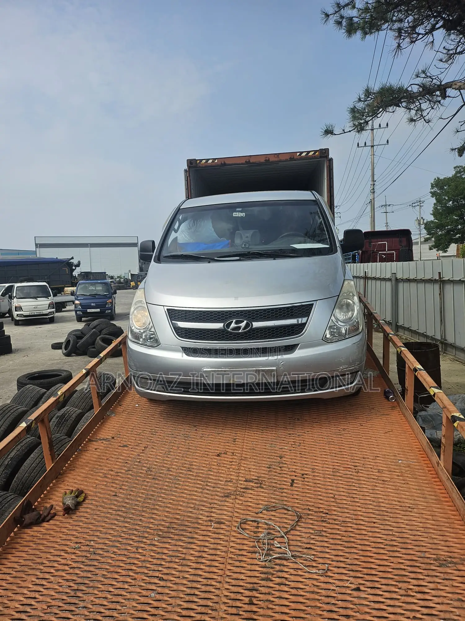 Hyundai Starex 2009 Grey