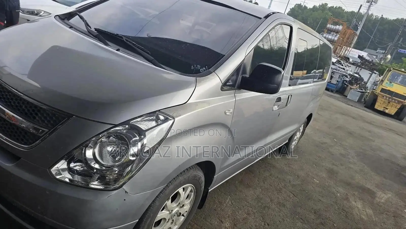 Hyundai Starex 2009 Grey