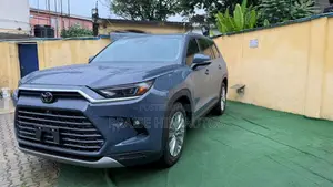 Toyota Grand Highlander Platinum AWD 2024 Blue