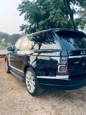 Land Rover Range Rover 3.0L Supercharged HSE 2016 Black
