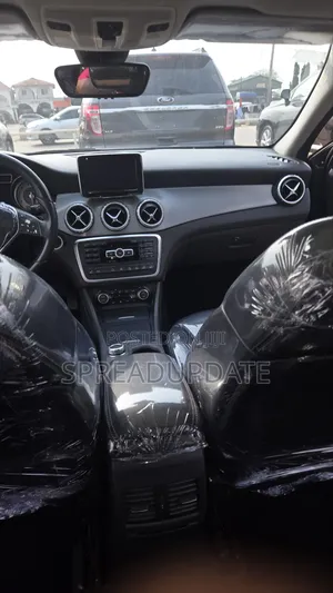 Mercedes-Benz GLA-Class 2015 Gray