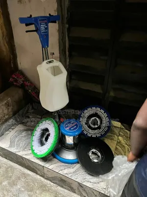 Ps-171 Commercial Floor Polisher/Scrubber Machine.