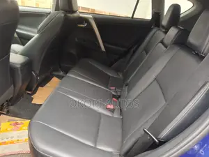 Toyota RAV4 2014 Blue