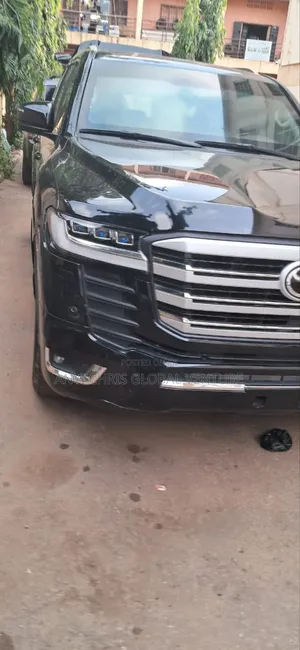 Toyota Landcruser 2015 Model Upgrade to 2023 Model