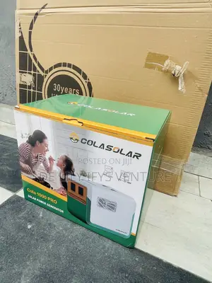 1kwh/300w Solar Generator Cola