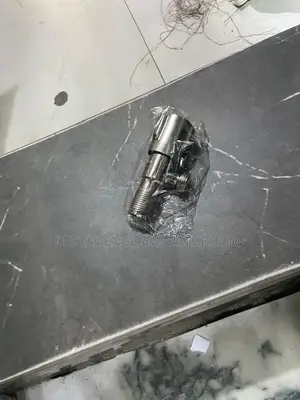 High Quality Angle Valve
