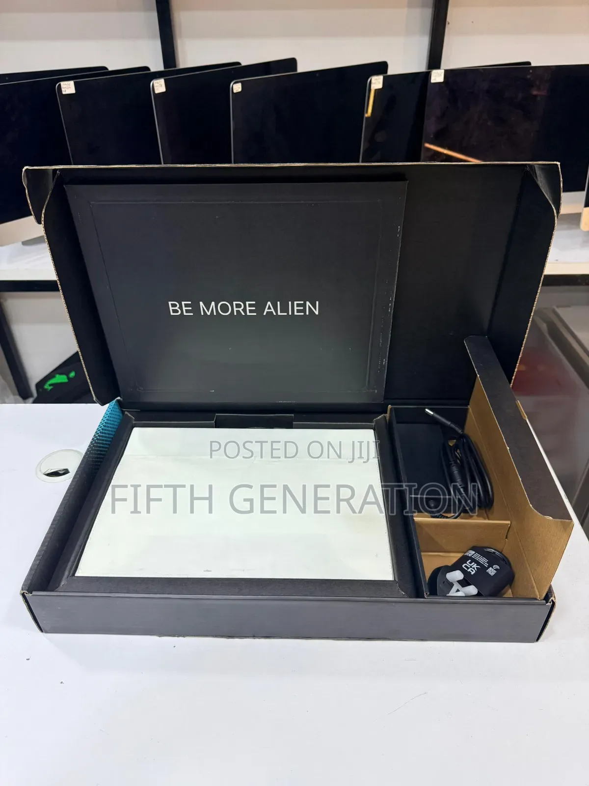 Laptop Alienware 16 Aurora 32GB Intel Core Ultra 7 SSD 1T