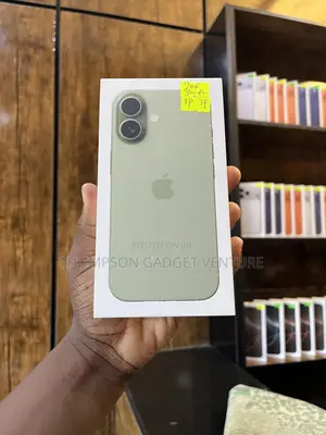 New Apple iPhone 17 256 GB Green
