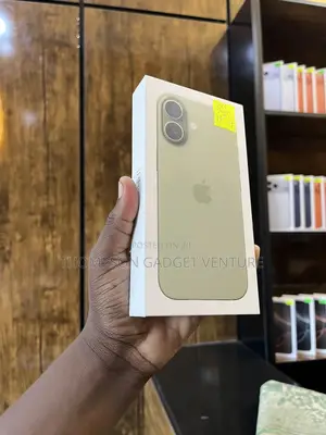 New Apple iPhone 17 256 GB Green