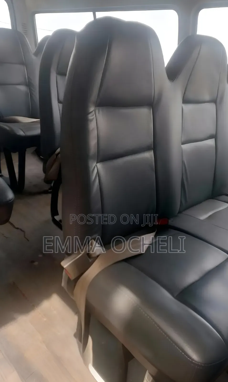 Toyota HiAce 2004 White