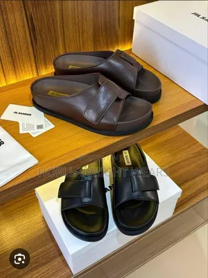 Quality Matured Luxury Italian Palm Slide for Mature Men.