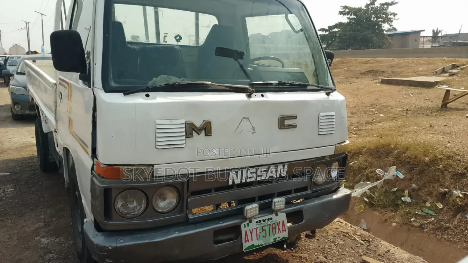 Nissan Cabstar