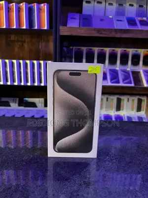 New Apple iPhone 15 Pro Max 256 GB