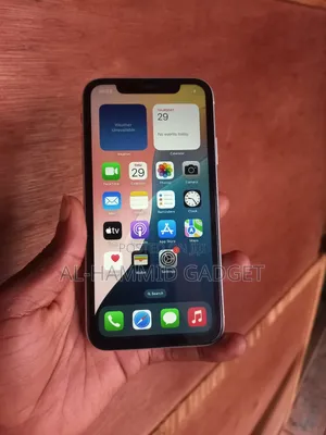 Apple iPhone XR 64 GB White
