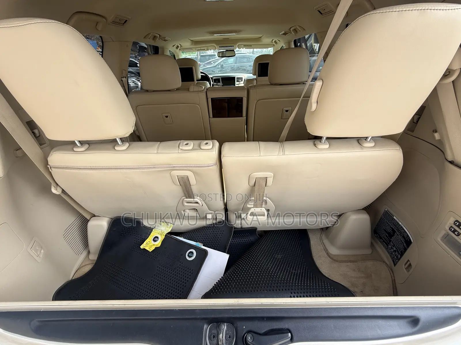 Lexus LX 570 AWD 2015 Gold