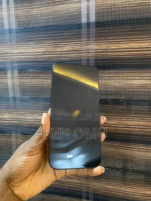 Apple iPhone 16 Plus 128 GB Black