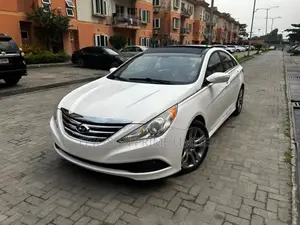 Hyundai Sonata Limited 4dr Sedan (2.0L 4cyl Turbo 6A) 2014 White