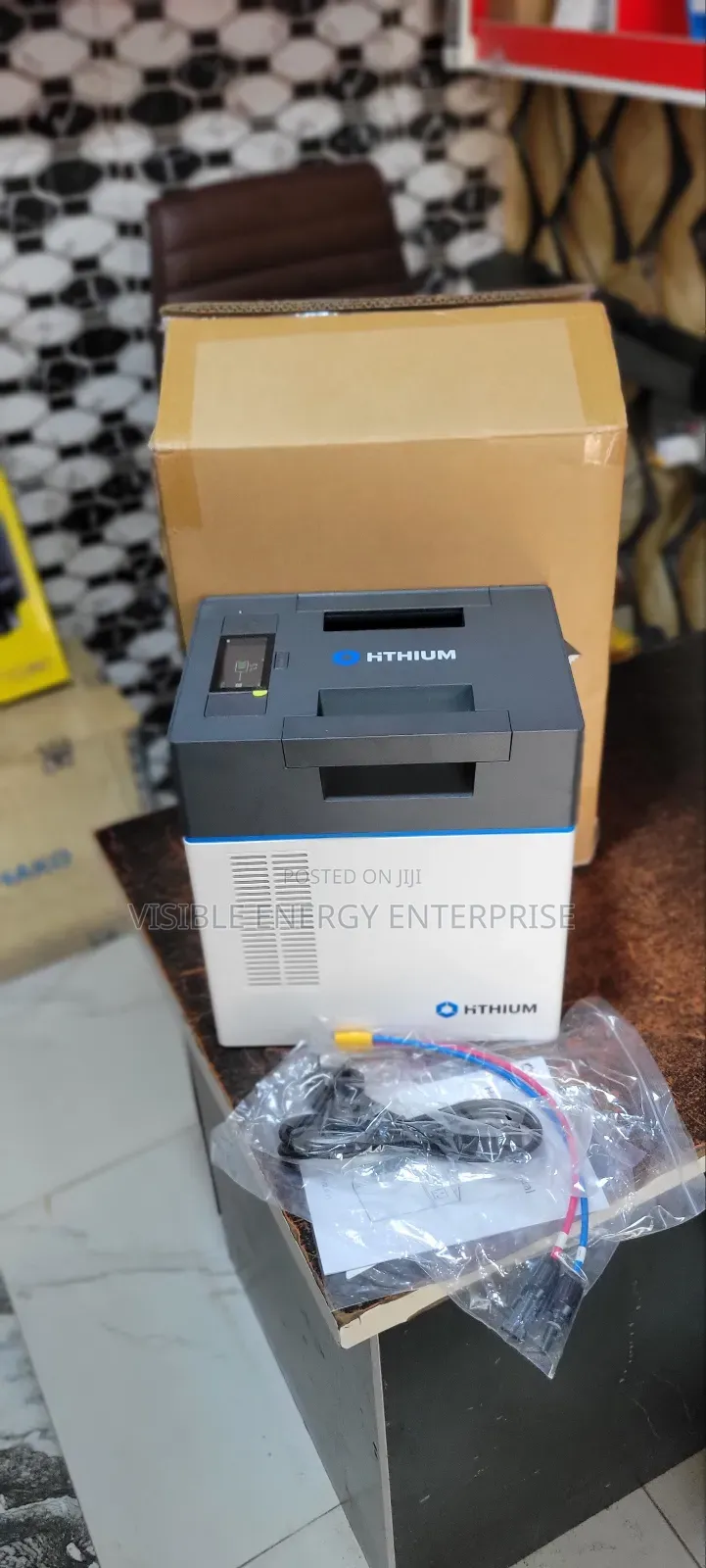 Hithium Heroee 2 Portable Solar Generator.