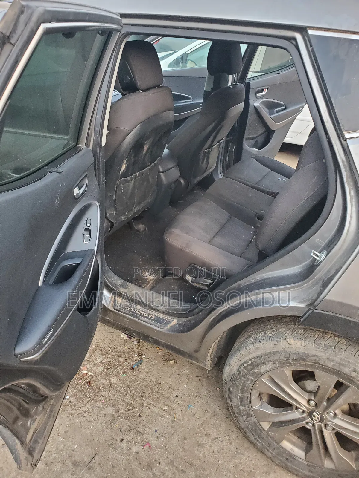Hyundai Santa Fe 2012 Gray