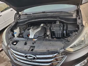 Hyundai Santa Fe 2012 Gray