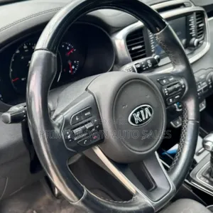 Kia Sorento 2017 White