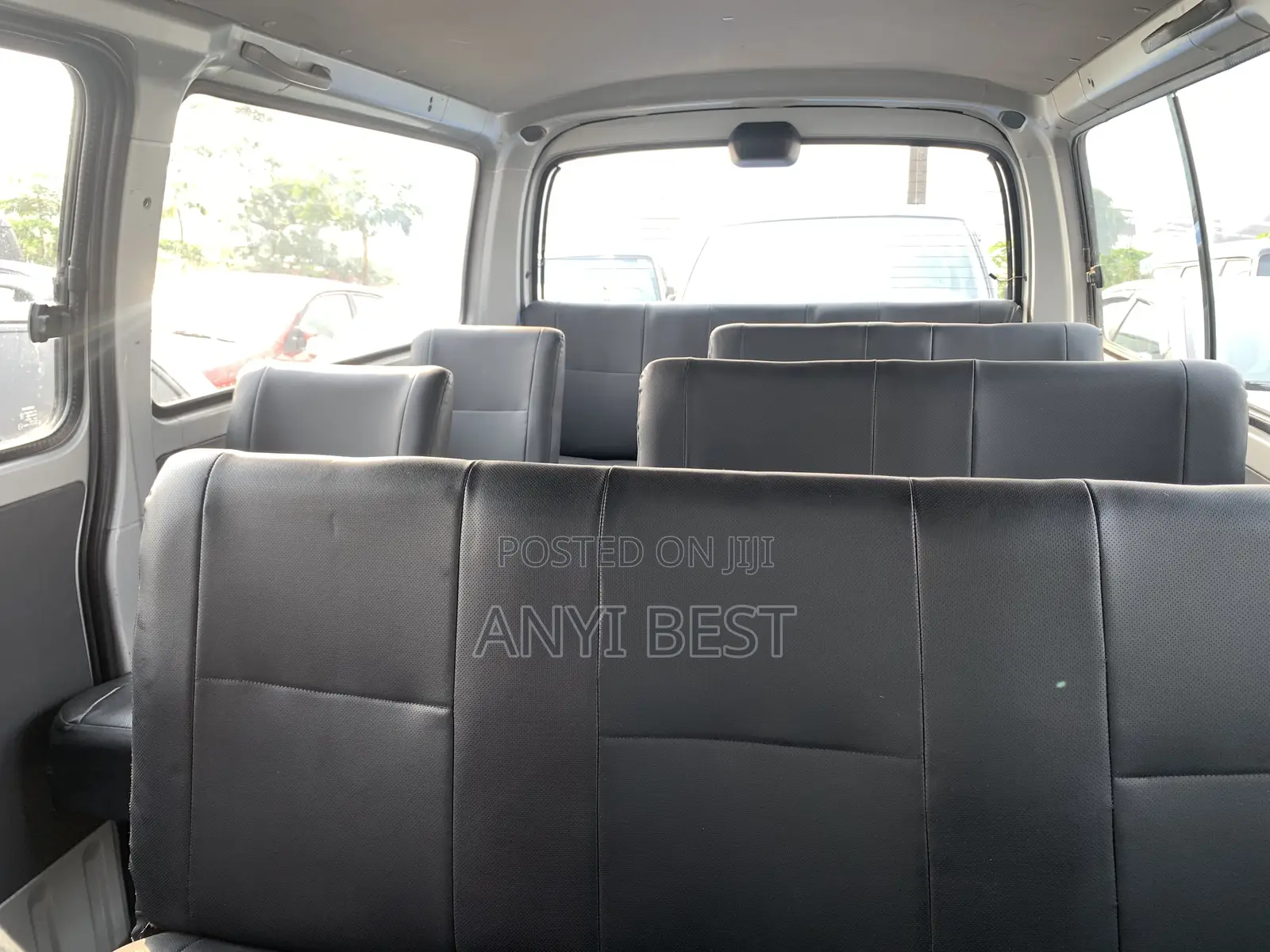 Toyota Grand HiAce 2005 Silver