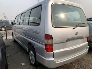 Toyota Grand HiAce 2005 Silver