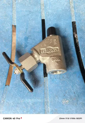 Kerotest Valve, Maximum Operating Pressure: 10,000 Psi